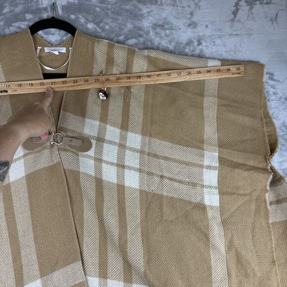 Charter Club Poncho Shawl Women's One Size‎ Tan/Cream Plaid Throw Fox Pin (0806) - Picture 9 of 10
